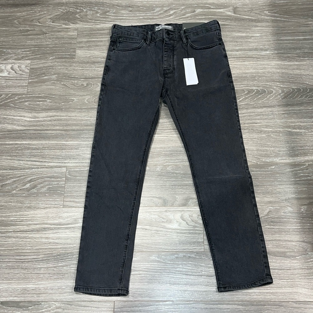 French connection. Size 34x32 and 36x32.NWT. Black denim. Slim fit.